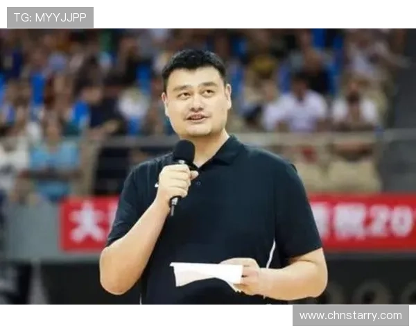 姚明表情沉重深思篮球未来与中国体育发展的重要性